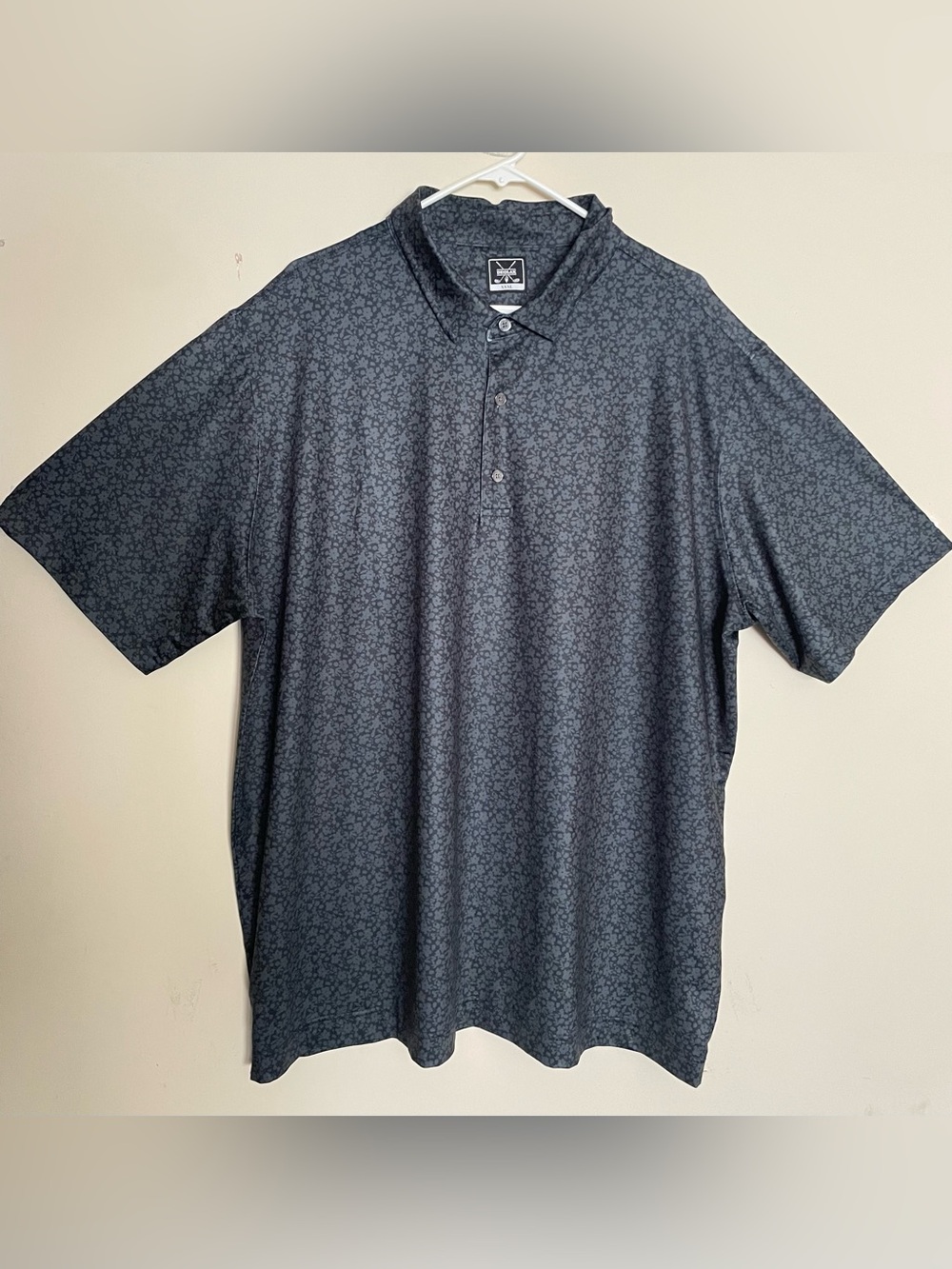 Men’s Deolax Charcoal Gray Floral Golf Performance Polo Shirt